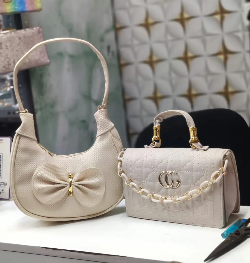 Women's Handy & sling bag combo