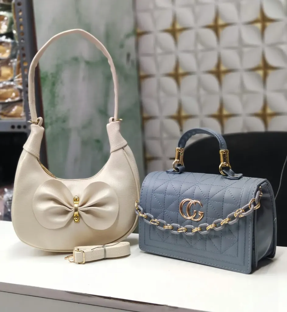 Women's Handy & sling bag combo